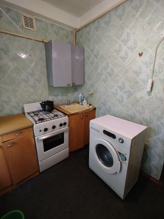 Продам  1  комнатную квартиру - фото 1