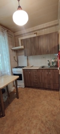 Продам 2 ком.на ЧЕРЁМУШКАХ район Украины - фото 1