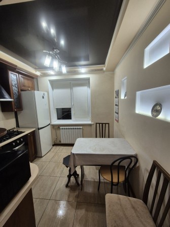 Продам 2 к квартиру, левый берег. - фото 1
