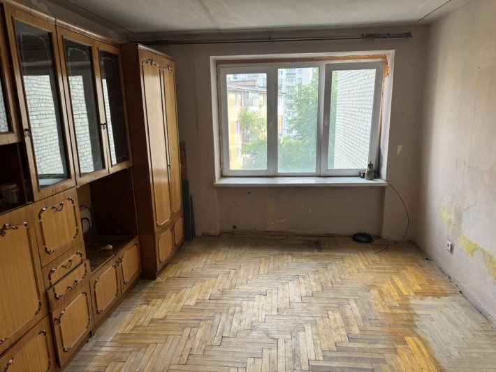 Продам 2квартиру чешку по вул.Грушевського  142 - фото 1