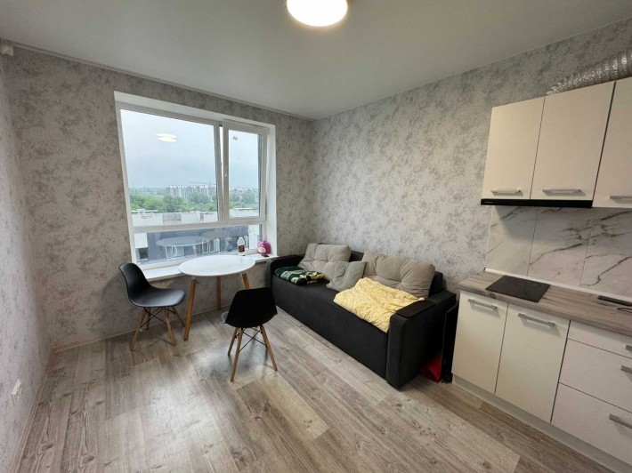 Продам студію з ремонтом! - фото 1