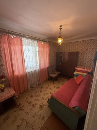 Продам 2 ком квартиру 4 этаж 5 этажного дома - фото 1