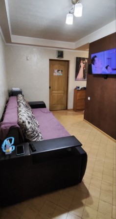 Срочно продам 3-х комнатную квартиру студию Р-н Новые Черемушки - фото 1