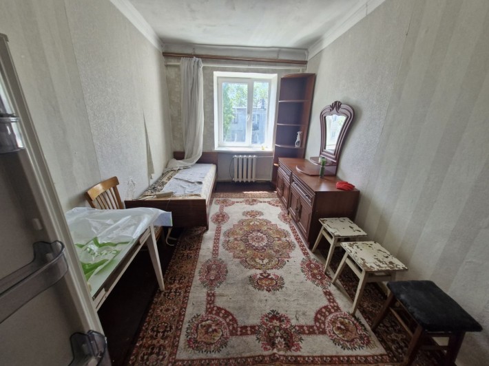 Коммунальная квартира в центре - фото 1