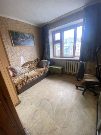 Продам 1 к. квартиру в центрі - фото 1