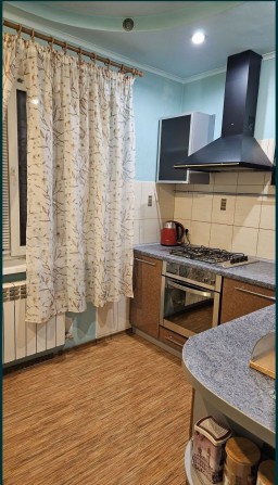 Продам 3ю квартиру на Левом берегу 5мкр - фото 1