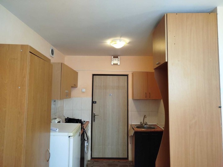 Продам малосемейку с ремонтом и мебелью - фото 1
