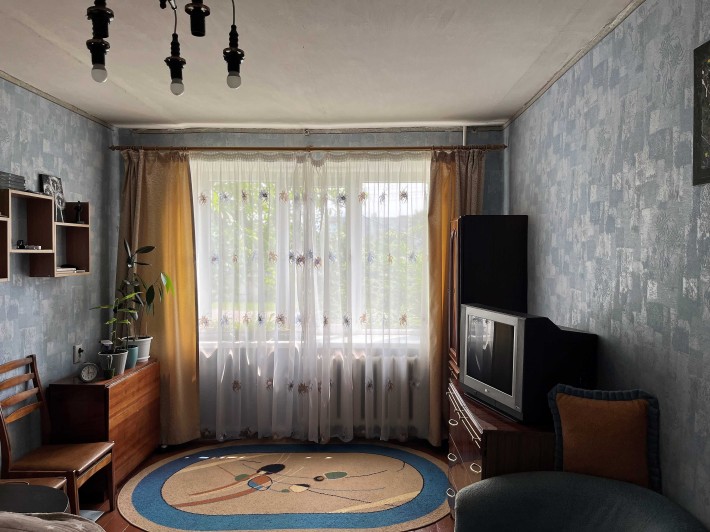 Продам 1 к.квартиру,в центрі міста,вул.Висока,6 - фото 1