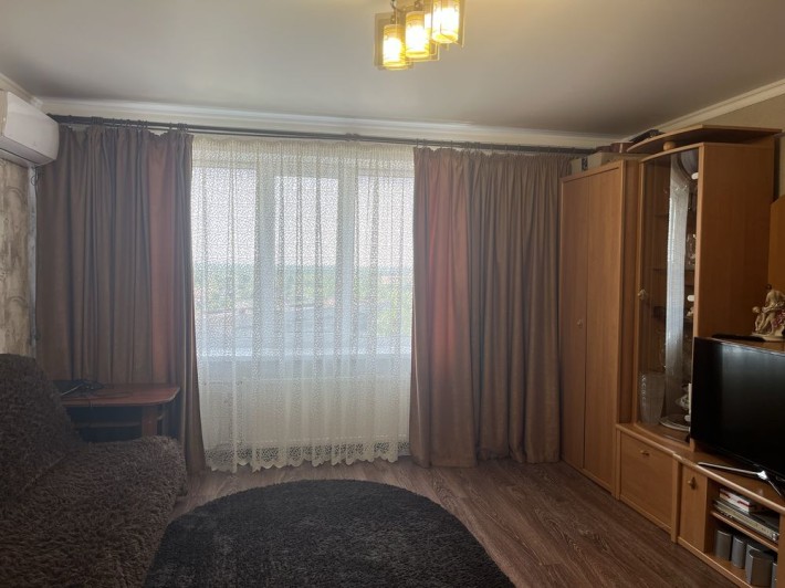 Продам 2-кімнатну квартиру , по домовленості  з меблями - фото 1