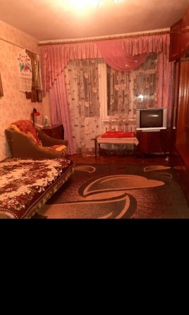 2-х кімн квартира з індивідуал.газ.опаленням з меблями, р-н Житломасив - фото 1