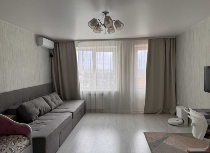 1-кімнатна квартира 47 м² у ЖК "Атлант", авторський ремонт - фото 1
