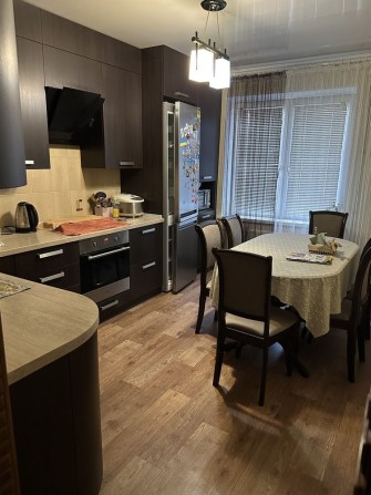 Продам 3х комнатную квартиру, Лазурный. Улица Беляева 117 - фото 1