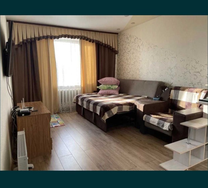 Продам квартиру з ремонтом - фото 1