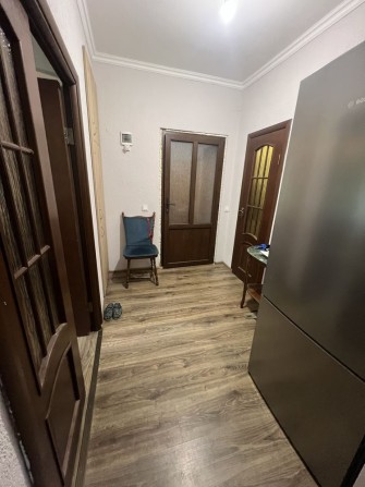 Продаж 2 кімнатноі кввртири 68 кв м - фото 1