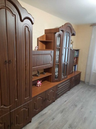 Продам свою 2-кімнатну квартиру в центрі - фото 1