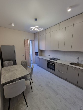 Продам 1-кімнатну квартиру у новобудові - фото 1