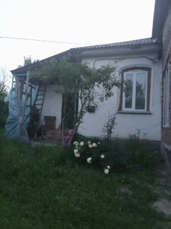 Однокімнатна квартира в бараці - фото 1