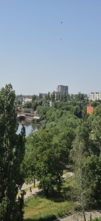 ПРОДАМ ВИДОВУ однокімнатну квартиру м. Самар, р-"Острову"
-квартира - фото 1