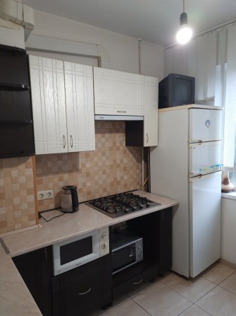 Продам 2-кімнатну квартиру в м Обухів, вул Каштанова, р-н Школа - фото 1