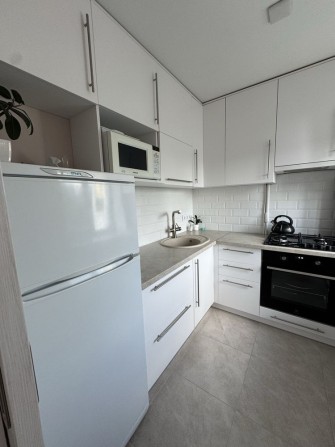 Продам 2х комнатную квартиру - фото 1
