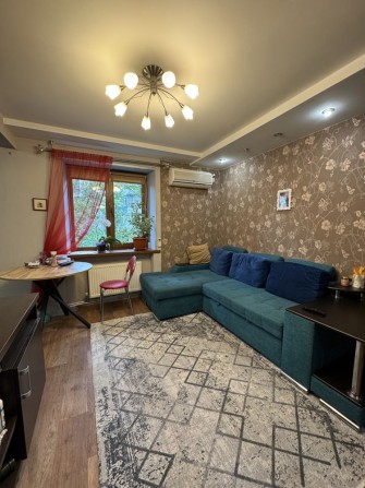 Продам 3х комнатную квартиру в Центре! - фото 1