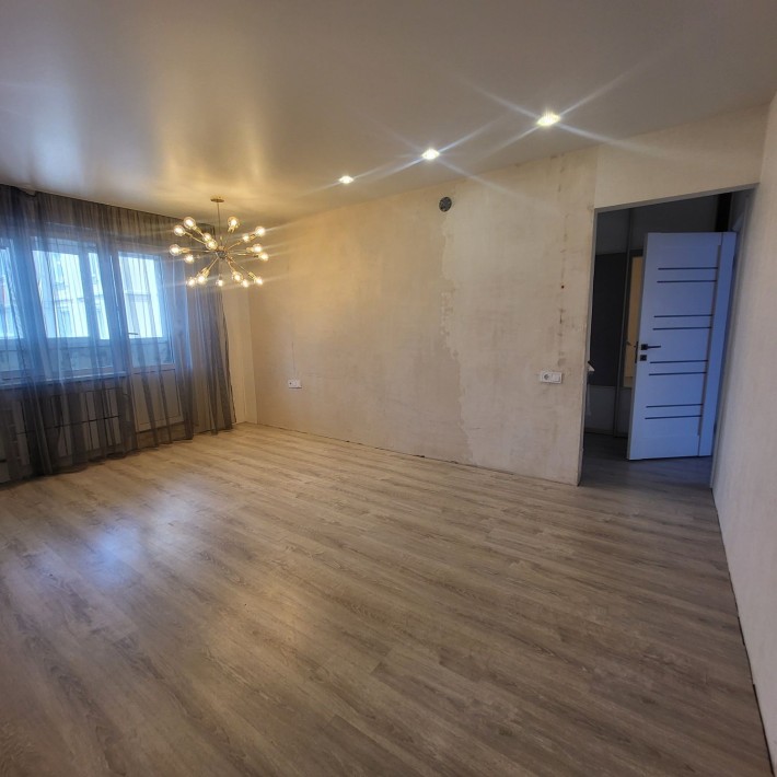 3к кв Песочин-Мобиль Ремонт 48.000$ - фото 1