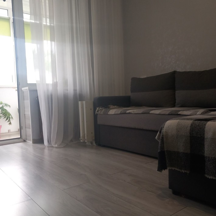 Срочно! Продам 3х комнатную квартиру 77м2 в Новомосковске (Самар) - фото 1