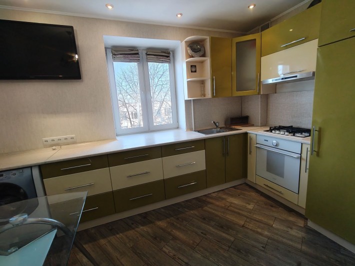 Продаж квартири центр міста Прилуки - фото 1