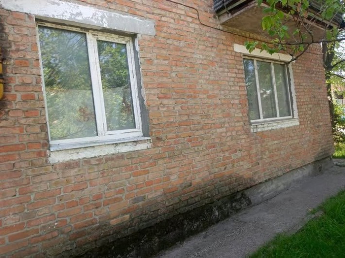 Продам 2-х кімнатну квартиру - фото 1