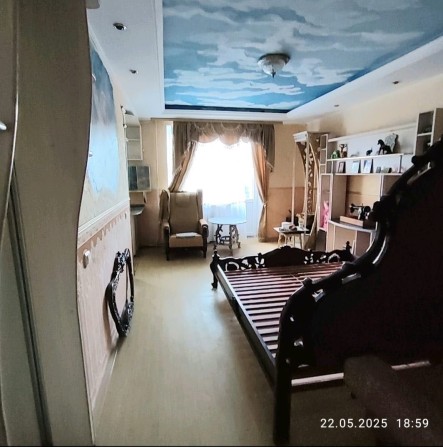 Продам 3-ех комн квартиру - фото 1
