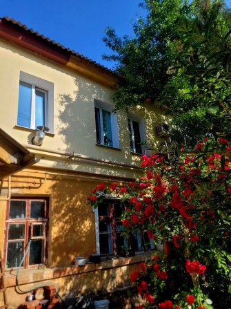 Продам 2х комнатную квартиру - фото 1