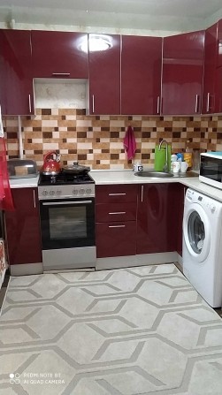 Продається 3-кімнатна квартира з новим євроремонтом. Подворки - фото 1