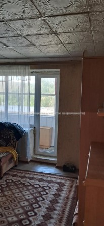 1 комнатная кватира в центре поселка Солоницевка Е23 - фото 1