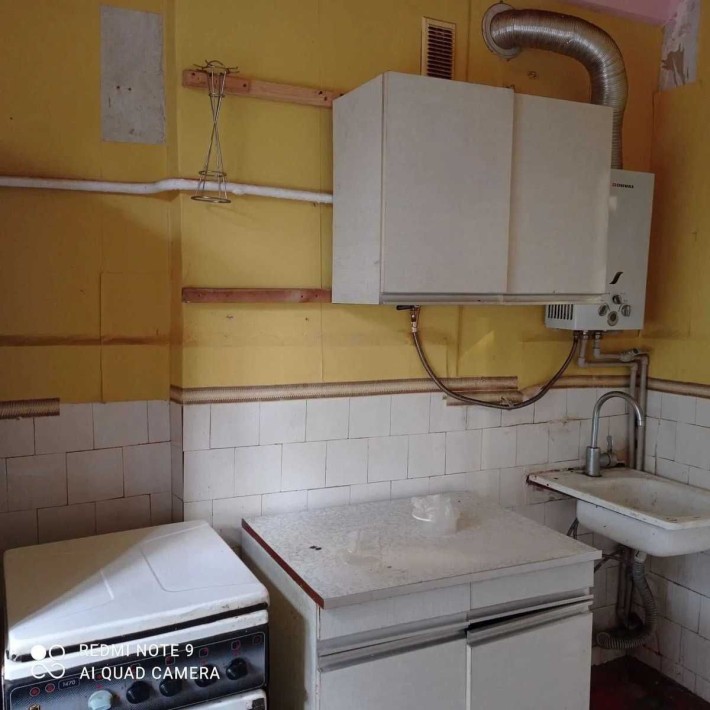 Продається однокімнатна квартира в районі залізничного вокзалу. - фото 1