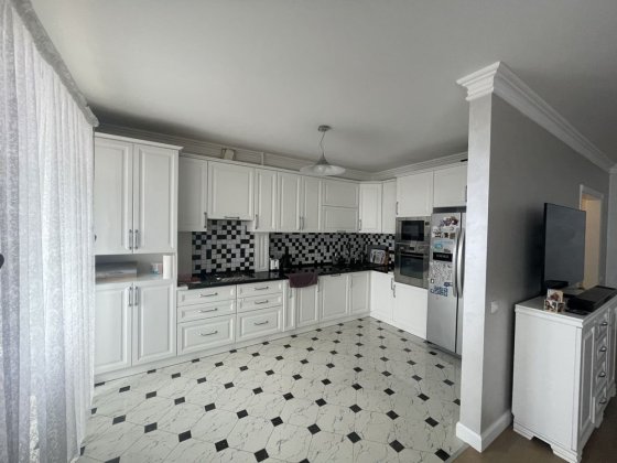 Продаж 3к елітного житла на Крушельницькій 8 Трускавец