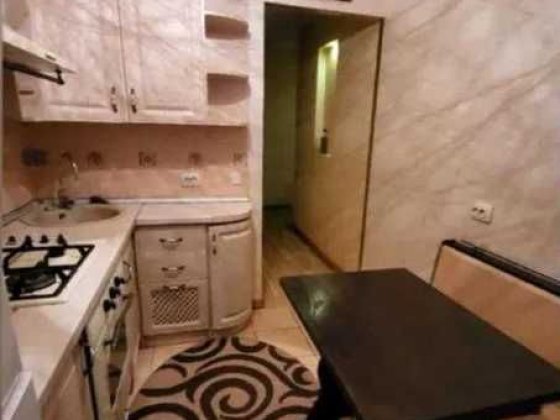 Продам 2-комнатную квартиру Центр Славянск