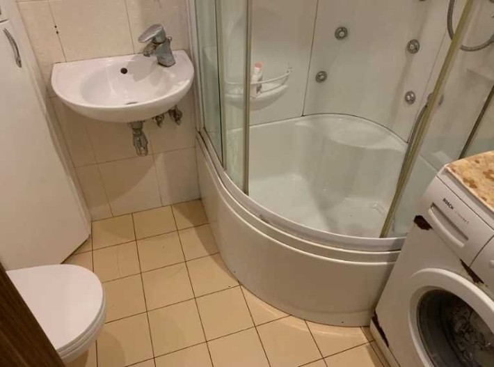 Продам 2-комнатную квартиру Центр - фото 1