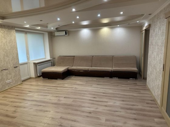 Продается красивая и большая 3 комн. Кв. Продажа по Сертификату! Славянск