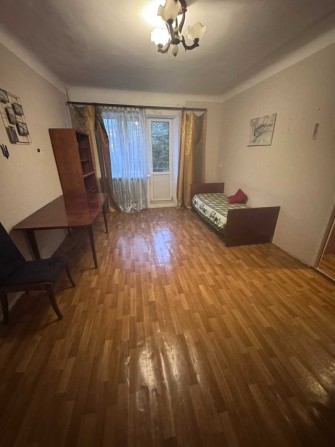 Бюджетна двокімнатна квартира неподалік Центру* - фото 1