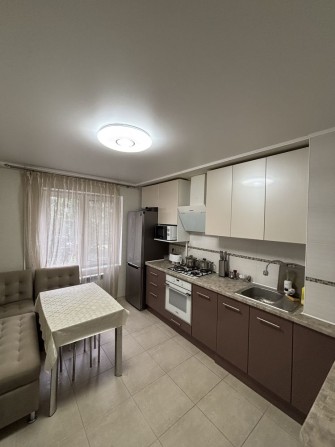 Продается 3 комнатная квартира. Центр. Славянск. - фото 1