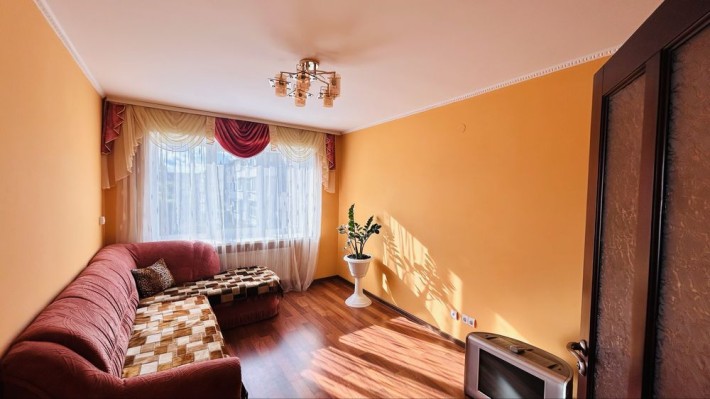 Продаж 2-х кім по Стуса з автономним опаленням - фото 1