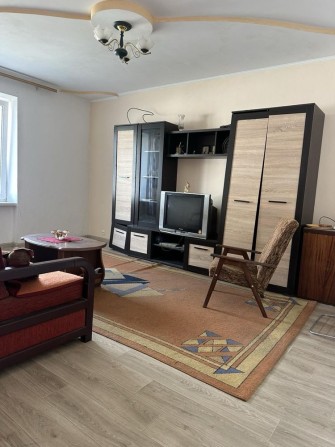 Продаж 2-ох кімнатної квартири у районі ринку! - фото 1
