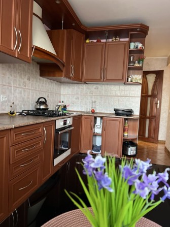 Продам квартиру з меблями та технікою! - фото 1