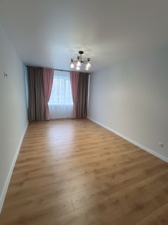 Продаж 2 кімнатної з євроремонтом - фото 1