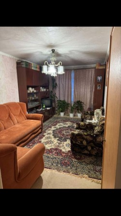 Продам двухкомнатную квартиру вместе с гаражем - фото 1