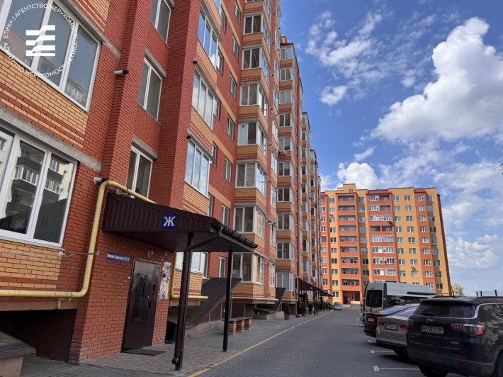 Продам 2 к квартиру 70 кв.м. в новобудові зданній, район Виставка - фото 1