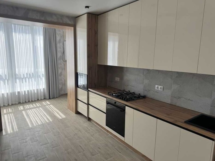 Продаж 2 к квартири 72 м. кв. на вул. Львівське шосе RUBI 38338 - фото 1