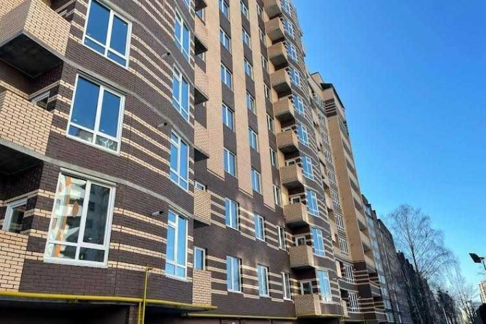 Велика і простора, серце твого міста, одно кімнатна, супер ціна - фото 1