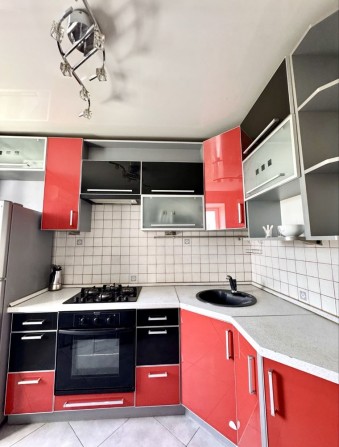 ГАРЯЧА Пропозиція! Продаж 2 кімнатної в Центрі міста! - фото 1