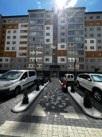 Двокімнатна квартира в ЖК Щасливий, кухня 20 квадратів, просто ТОП* - фото 1